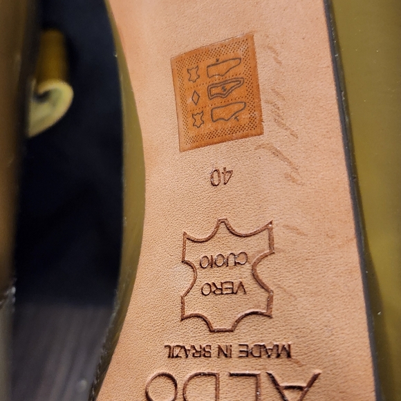 Aldo Patent Leather Heels - Picture 8 of 8